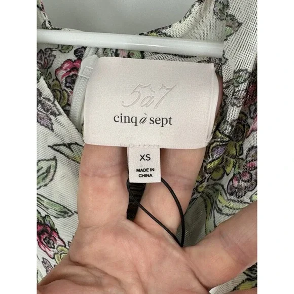 Cinq à Sept Tank Tops & Camisoles | Women Botanical Floral Dasha Top Ivory Multi - Picture 9 of 10